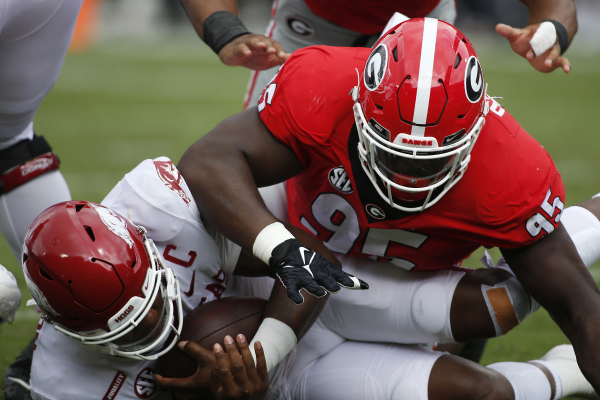 Defensive tackle Devonte Wyatt played dominant football versus Arkansas.